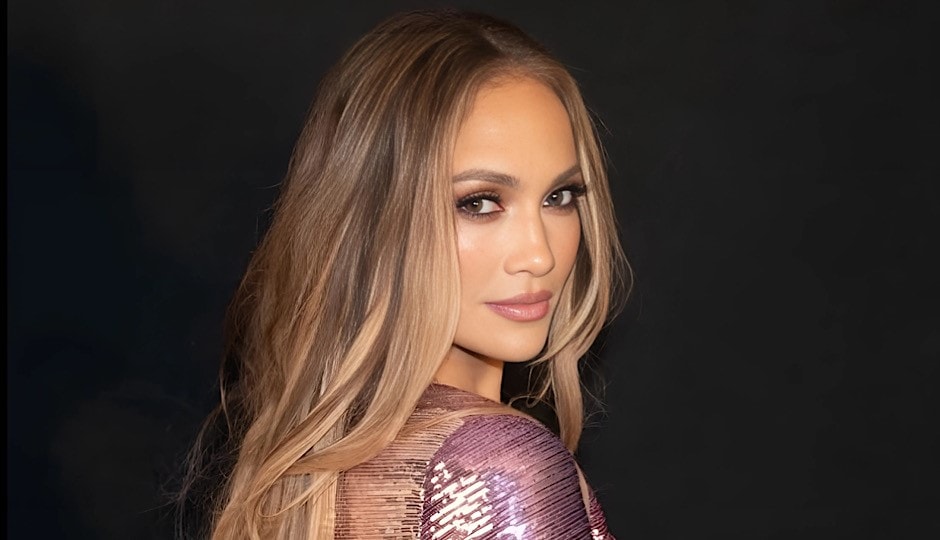 Jennifer Lopez (JLo)